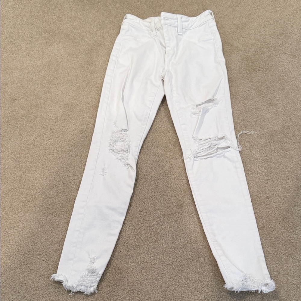 American eagle white distressed jeggings